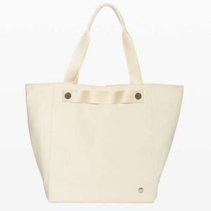 NWT Lululemon All Avenues Tote Natural/Angel Wing 19L
